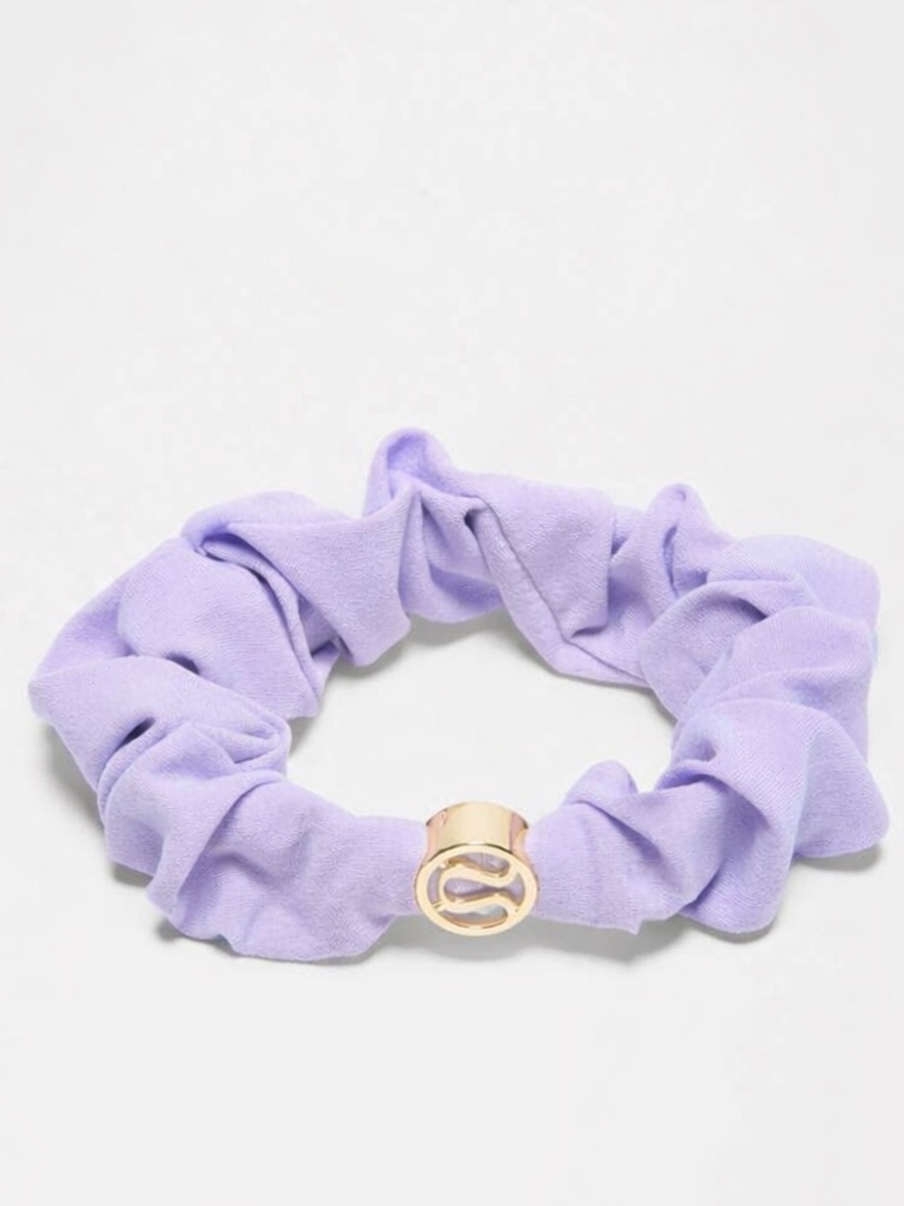 NWT Lululemon Uplifting Scrunchie Logo Charm